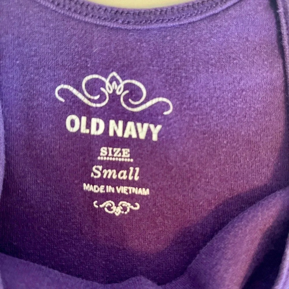 5 Old Navy Tank Tops - Picture 13 of 16